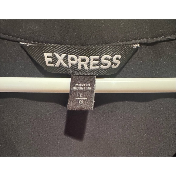 Express Portofino Convertible Zip Blouse - Picture 3 of 3